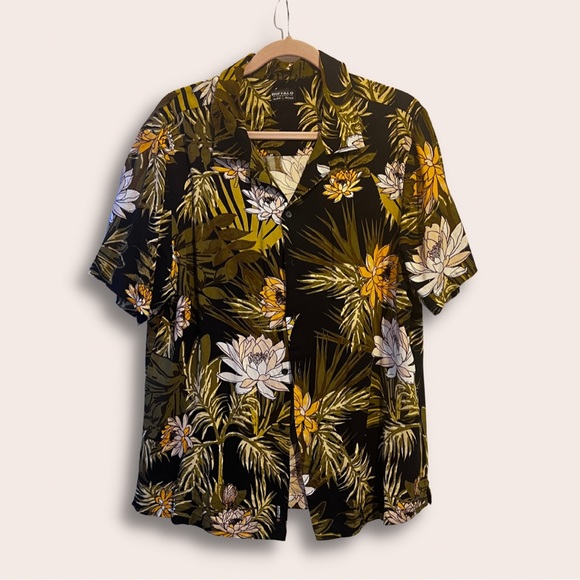 Men’s Buffalo David Bitton - button up short sleeve shirt - medium - Picture 1 of 2